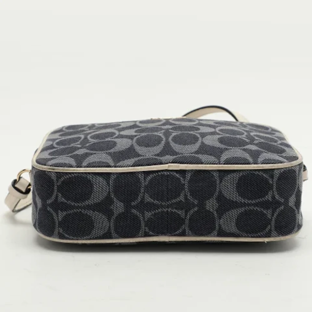 Coach Pre-owned Canvas shoulder-bags Blue Dames