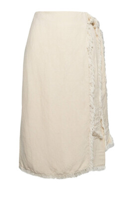 lila-linen-skirt-summer-sand