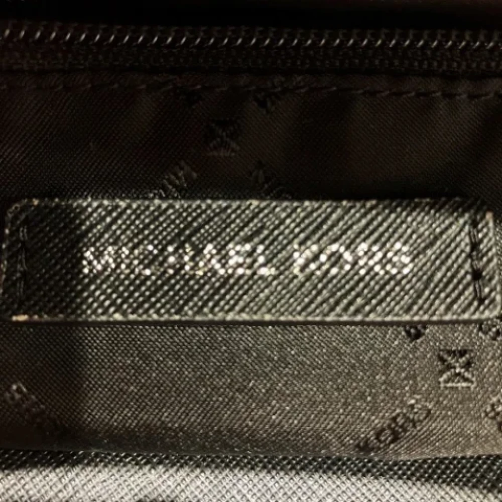 Michael Kors Pre-owned Plastic shoulder-bags Black Dames