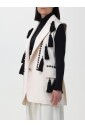gilet-blanc-en-laine-avec-pompons