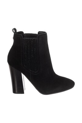 ankle-boots
