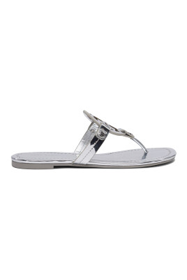 silver-sandals-for-women