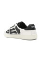 baskets-blanches-avec-talon-marque