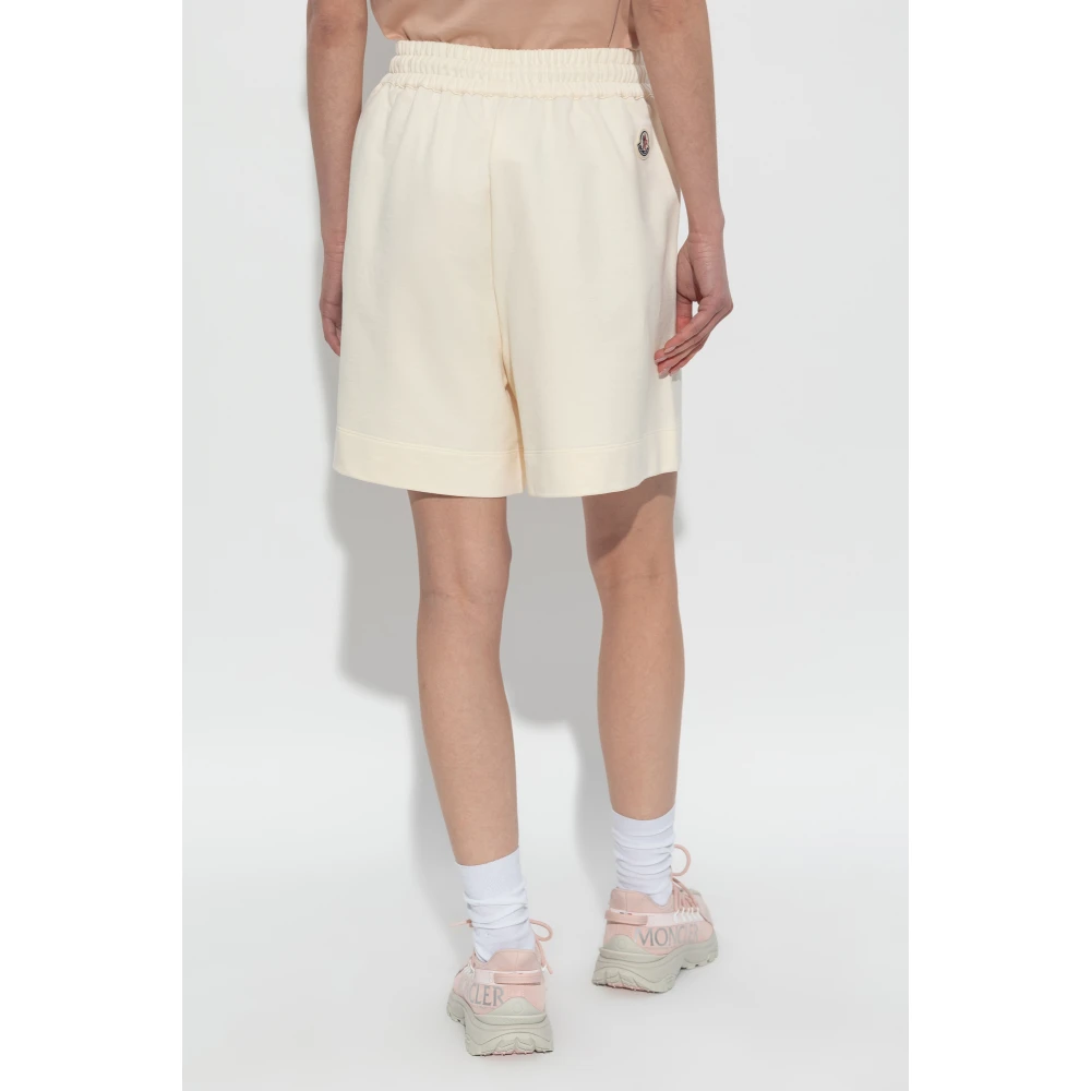 Moncler Katoenen shorts met logopatch Beige Dames