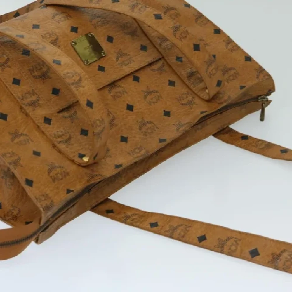 MCM Pre-owned Canvas shoulder-bags Brown Dames