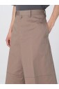 shorts-en-coton-beige-moderne