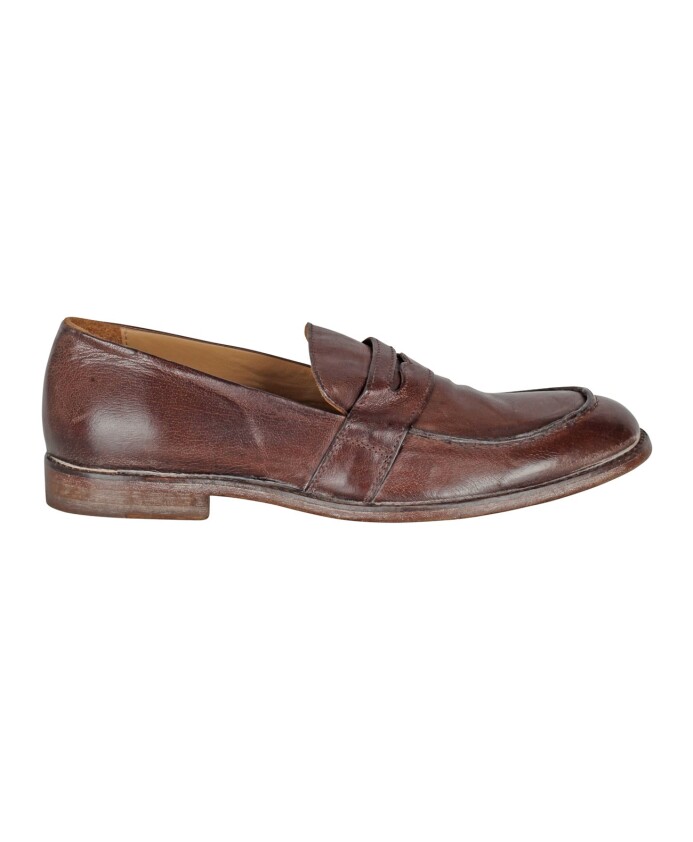 mocassin-en-cuir-avec-bout-rond
