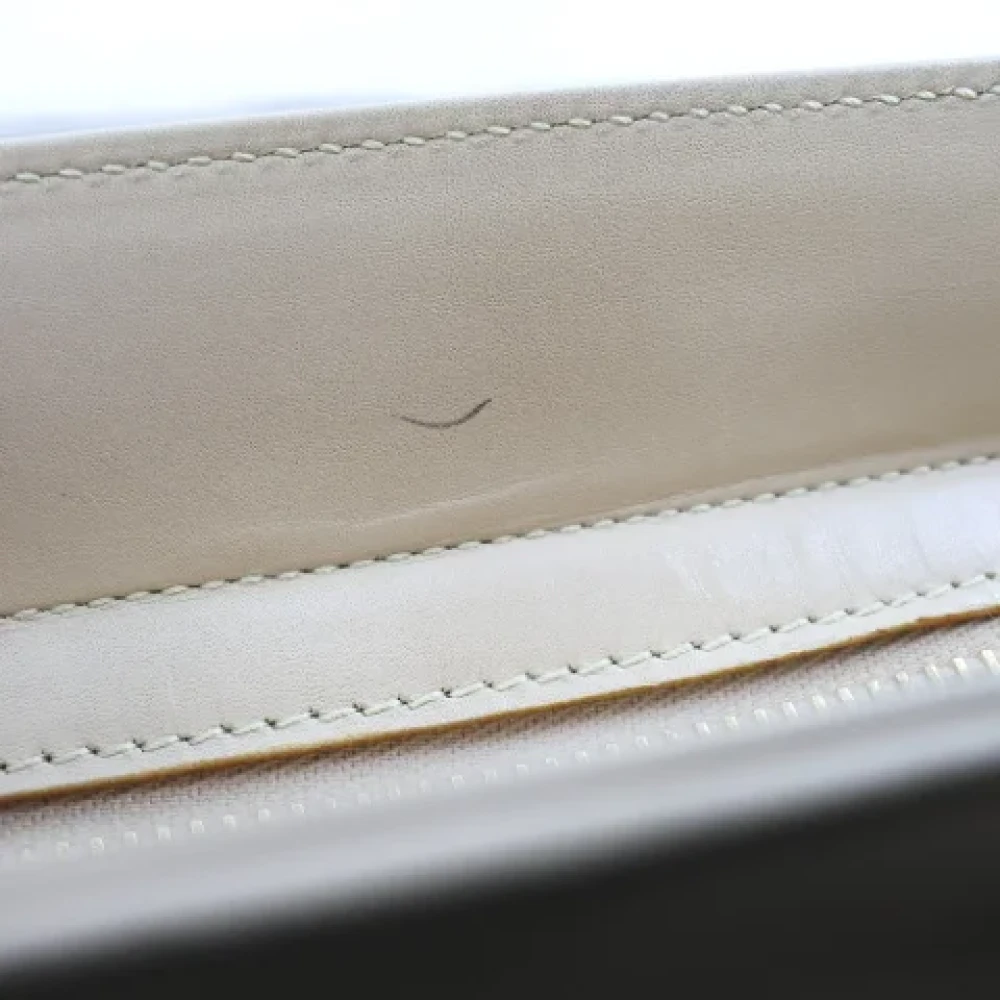 Salvatore Ferragamo Pre-owned Leather shoulder-bags Beige Dames