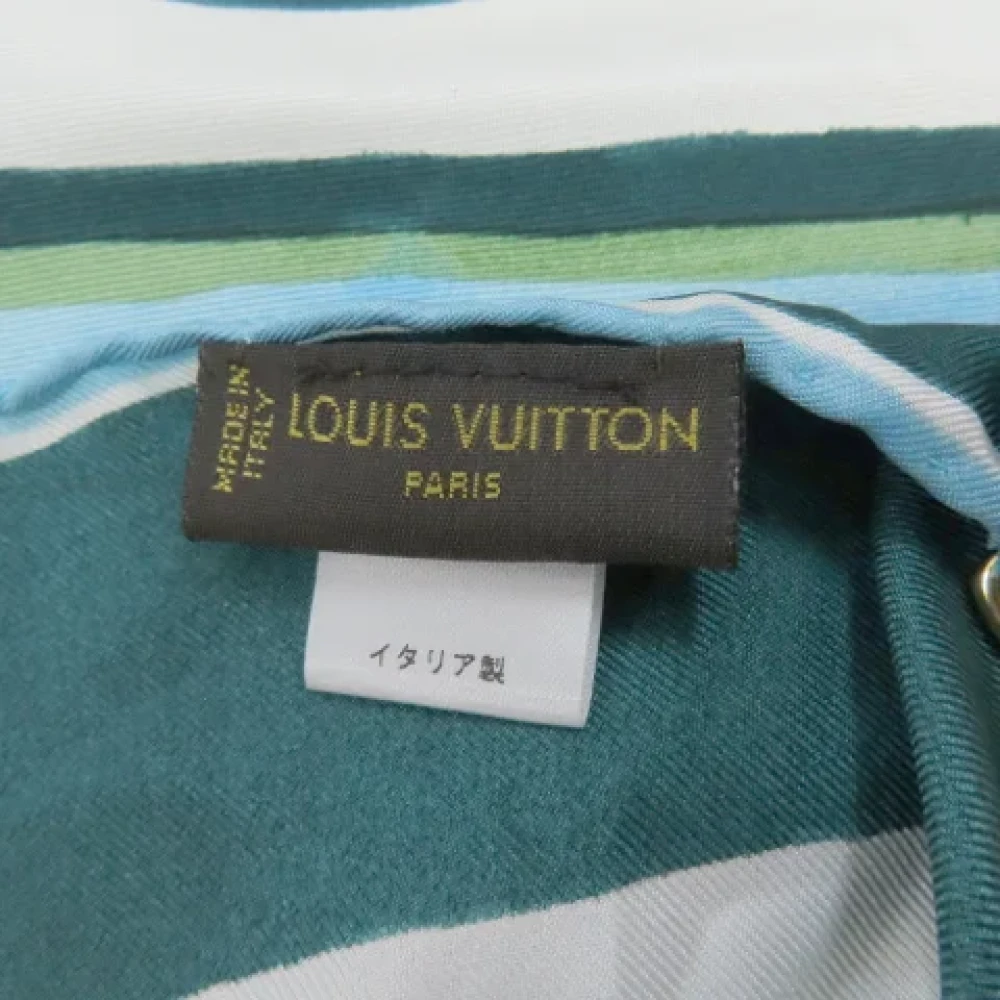Louis Vuitton Vintage Pre-owned Silk scarves Green Dames