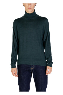 merino-uld-turtle-neck-sweater