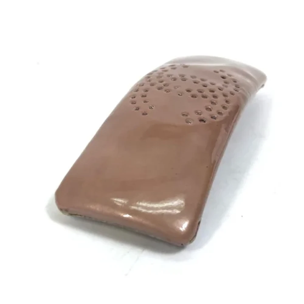 Chanel Vintage Pre-owned Plastic hair-accessories Beige Dames