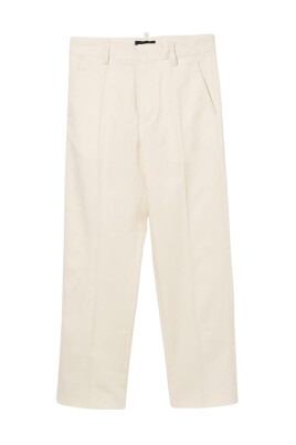 pantalon-blanc-coupe-decontractee