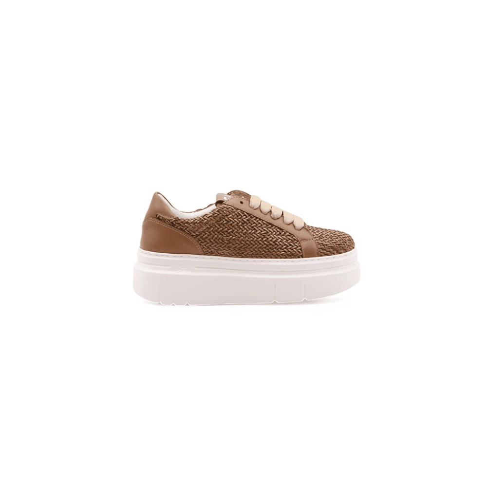 Gio+ Gevlochten leren sneakers Model Aria50B Dames Schoenen Bruin