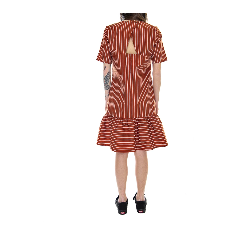 Minimum Gestreepte Knielengte Katoenen Jurk Brown Dames