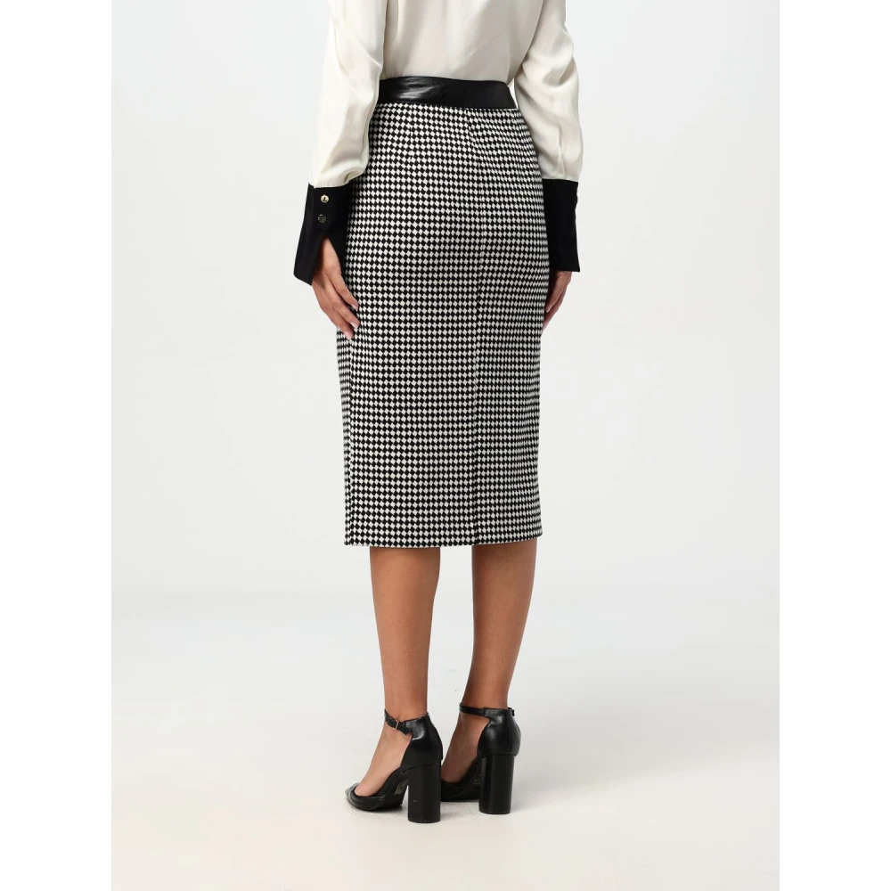 Simona Corsellini Elegante Zwarte Rok voor Vrouwen Black Dames