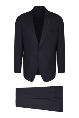 blue-suit-elevate-style-notched-lapels