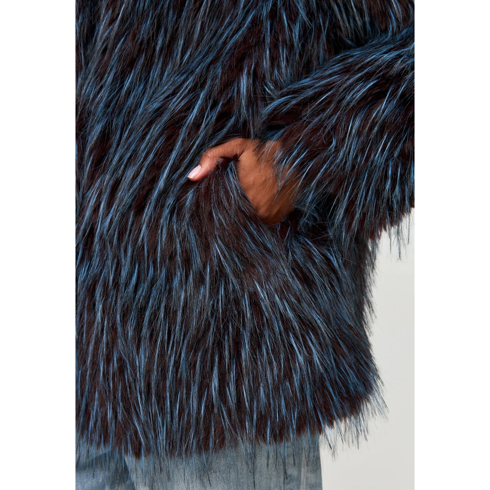 Cesare Gaspari Faux Fur & Shearling Jackets Blue Dames