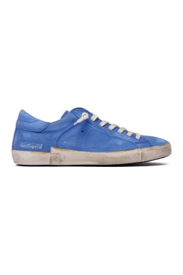 baskets-basses-bleu-clair