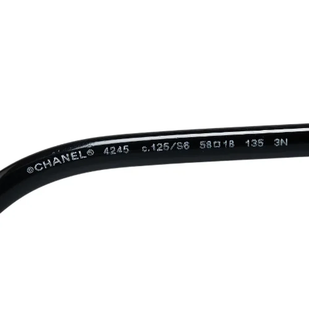 Chanel Vintage Pre-owned Plastic sunglasses Black Dames