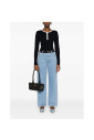 blauwe-knoopsluiting-rechte-pijp-jeans