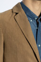 blazer-avec-finition-en-lin