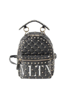 pre-owned-leather-backpacks