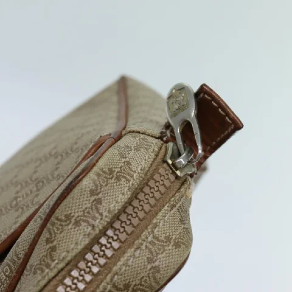 Celine Vintage Pre-owned Canvas clutches Beige Dames