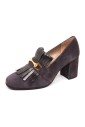 chaussure-grise-en-daim-a-franges-olimpo