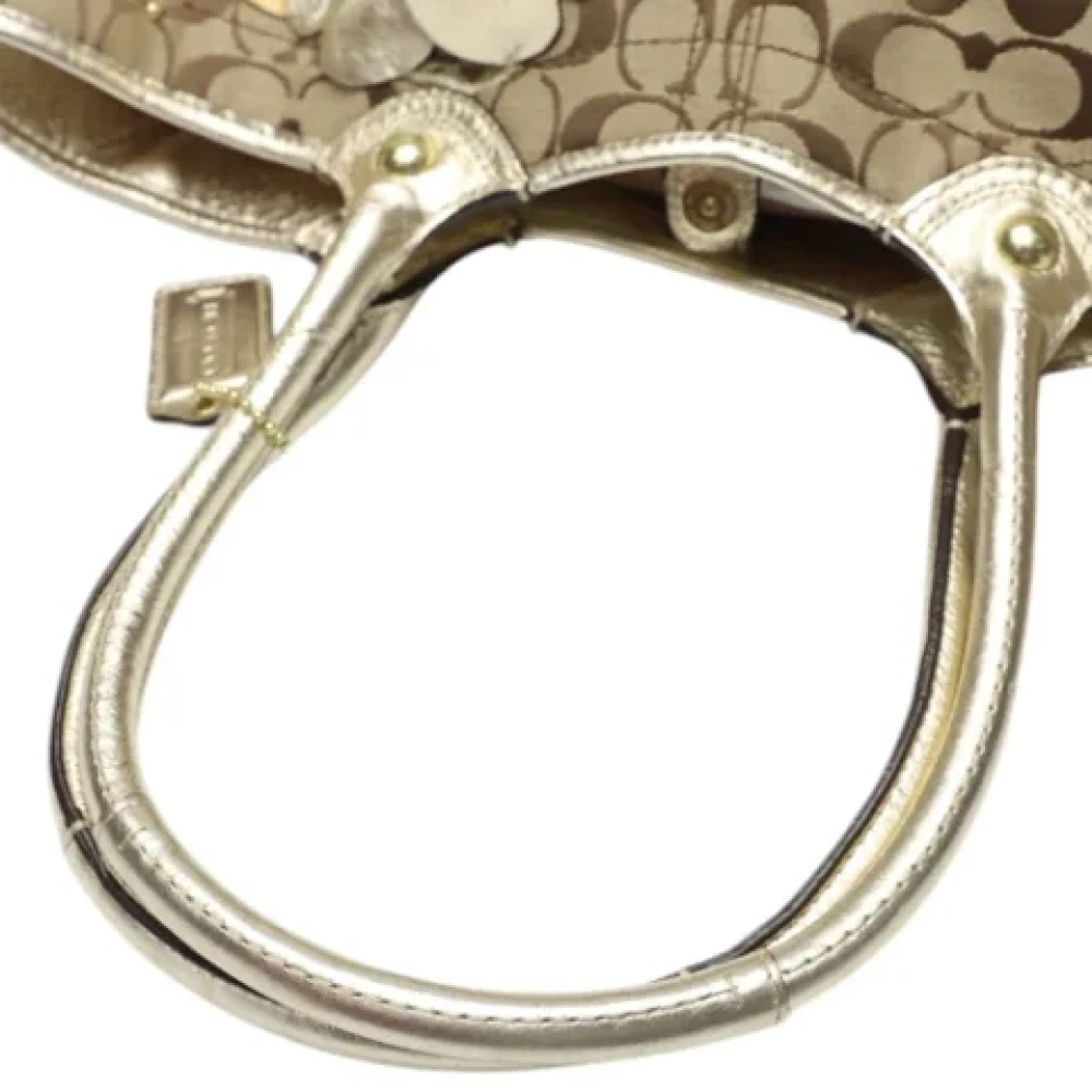 Coach Pre-owned Fabric shoulder-bags Brown Dames
