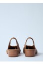 escarpins-slingback-en-cuir-avec-detail