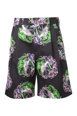 shorts-bermuda-noirs-a-imprime-graphique