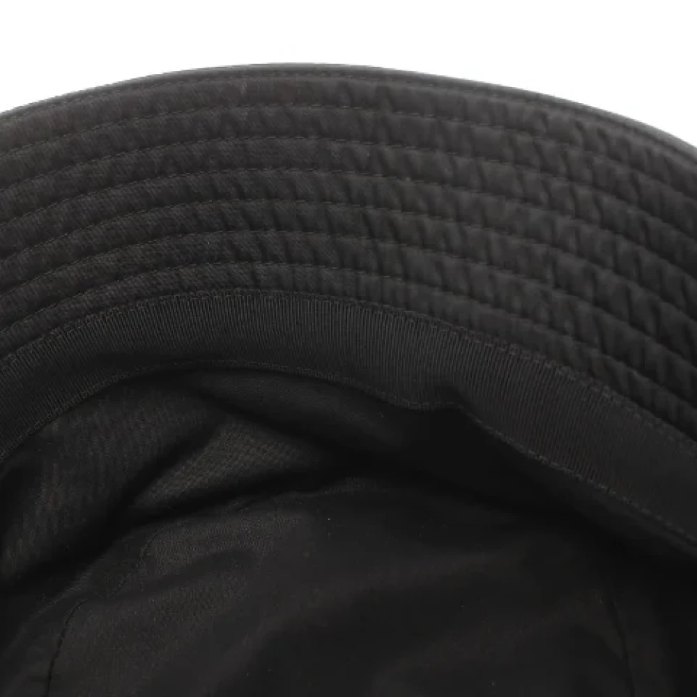 Prada Vintage Pre-owned Fabric hats Black Dames