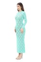 robe-longue-en-tricot-vert-avec-broderie-etoile