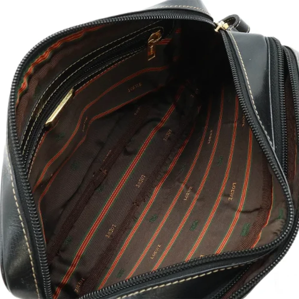 Loewe Pre-owned Leather shoulder-bags Black Dames