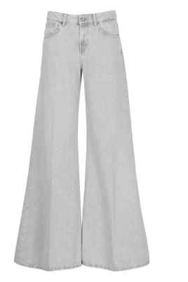 Jacklyn Vida Ben Jeans
