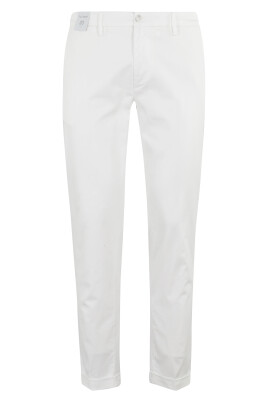 stylish-chinolino-pants-with-turn-up