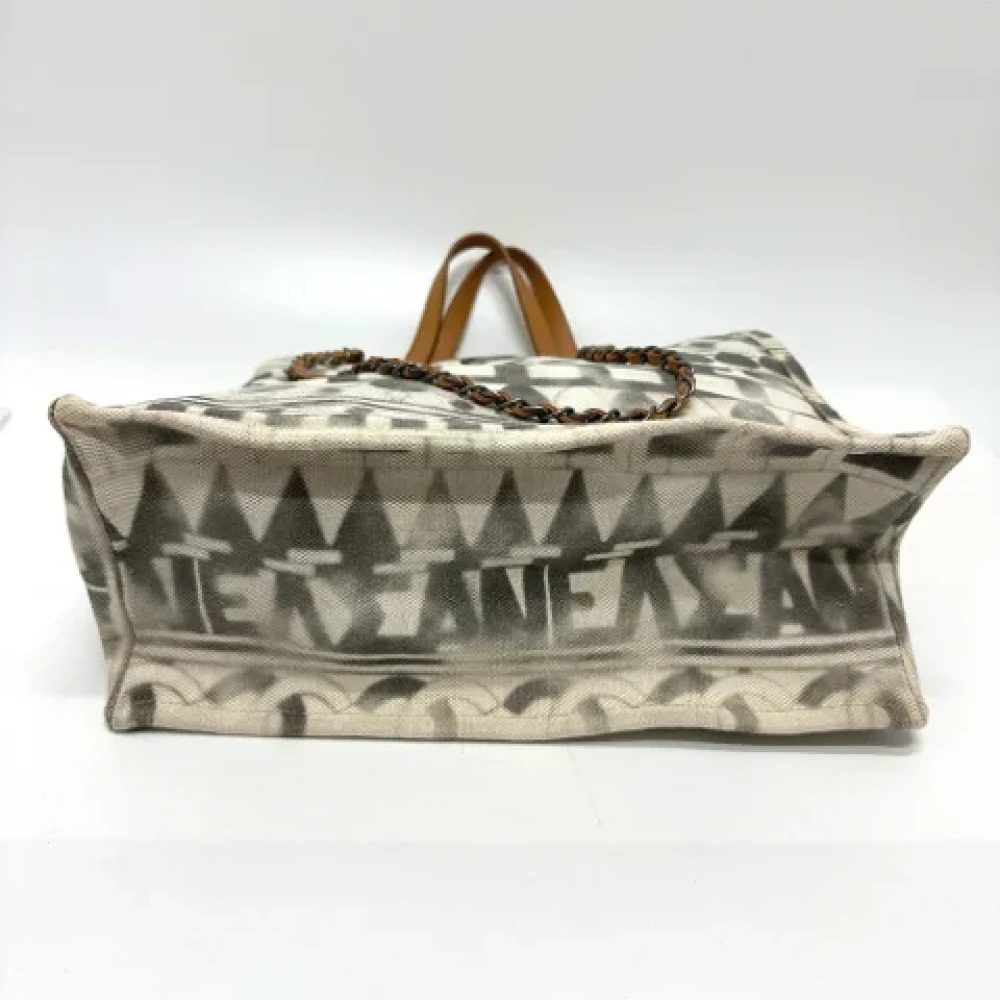 Chanel Vintage Pre-owned Canvas chanel-bags Gray Dames