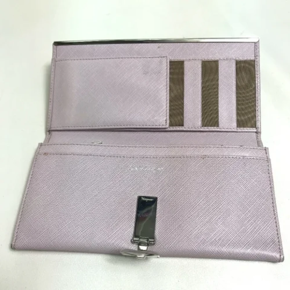 Salvatore Ferragamo Pre-owned Leather wallets Purple Dames