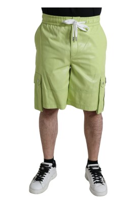 stylish-bermuda-cargo-shorts-in-green