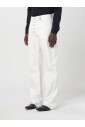 witte-jeans-met-knoopsluiting