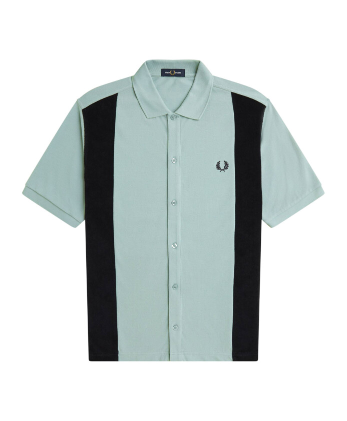 blue-t-shirts-and-polos-with-iconic-embroidery