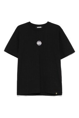 black-t-shirts-and-polos