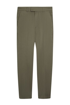 pantalon-homme-coupe-moderne