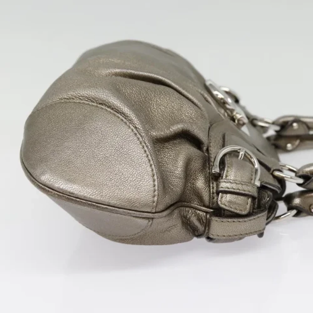 Salvatore Ferragamo Pre-owned Leather handbags Gray Dames