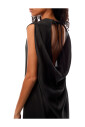 elegante-robe-midi-avec-dos-en-v