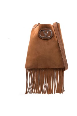 brown-leather-shoulder-bag-with-fringe