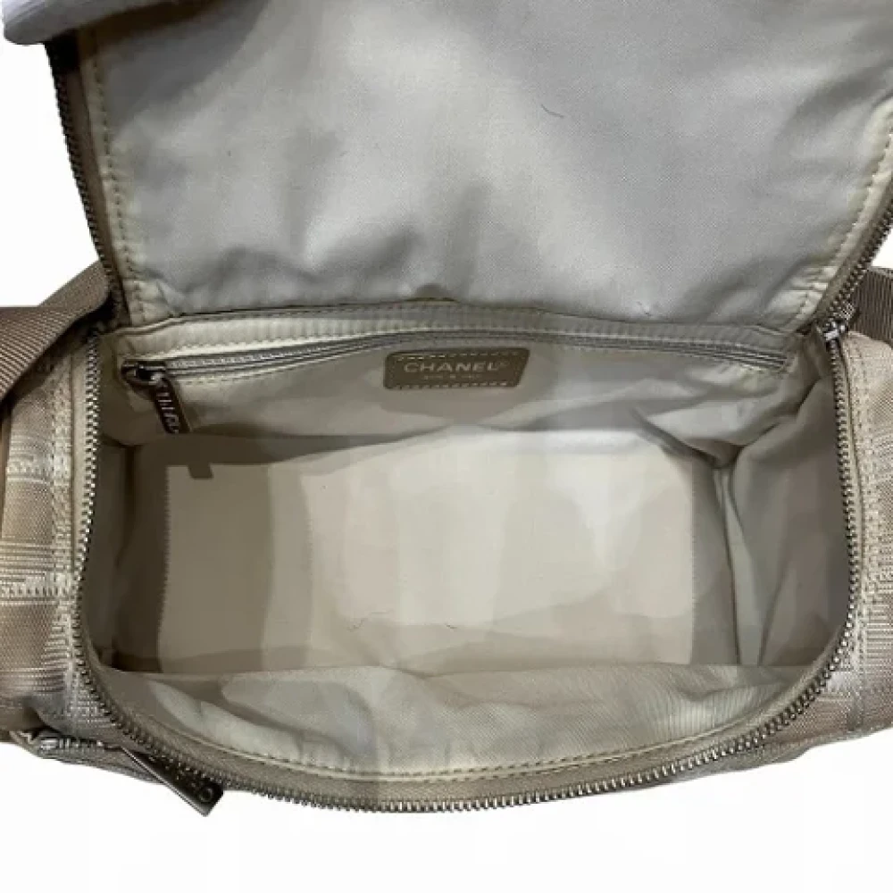 Chanel Vintage Pre-owned Canvas chanel-bags Beige Dames