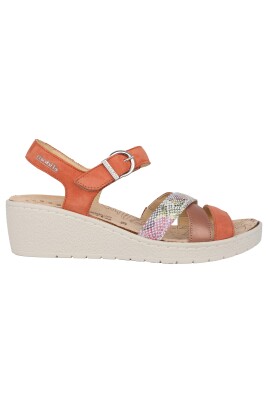 bred-pasform-orange-sandaler-pietra
