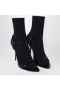low-avenue-sock-heels