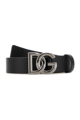 black-leather-belt